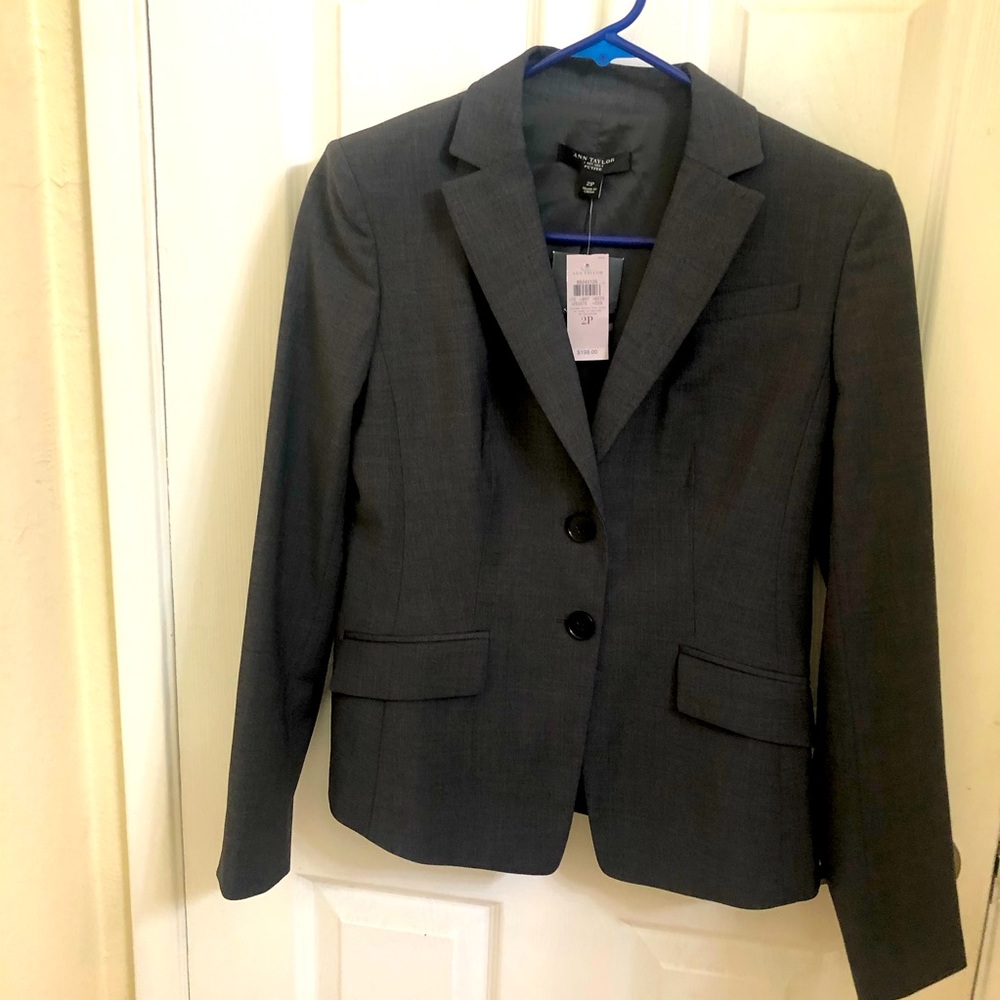 Ann Taylor Gray Jacket Size Petite 2